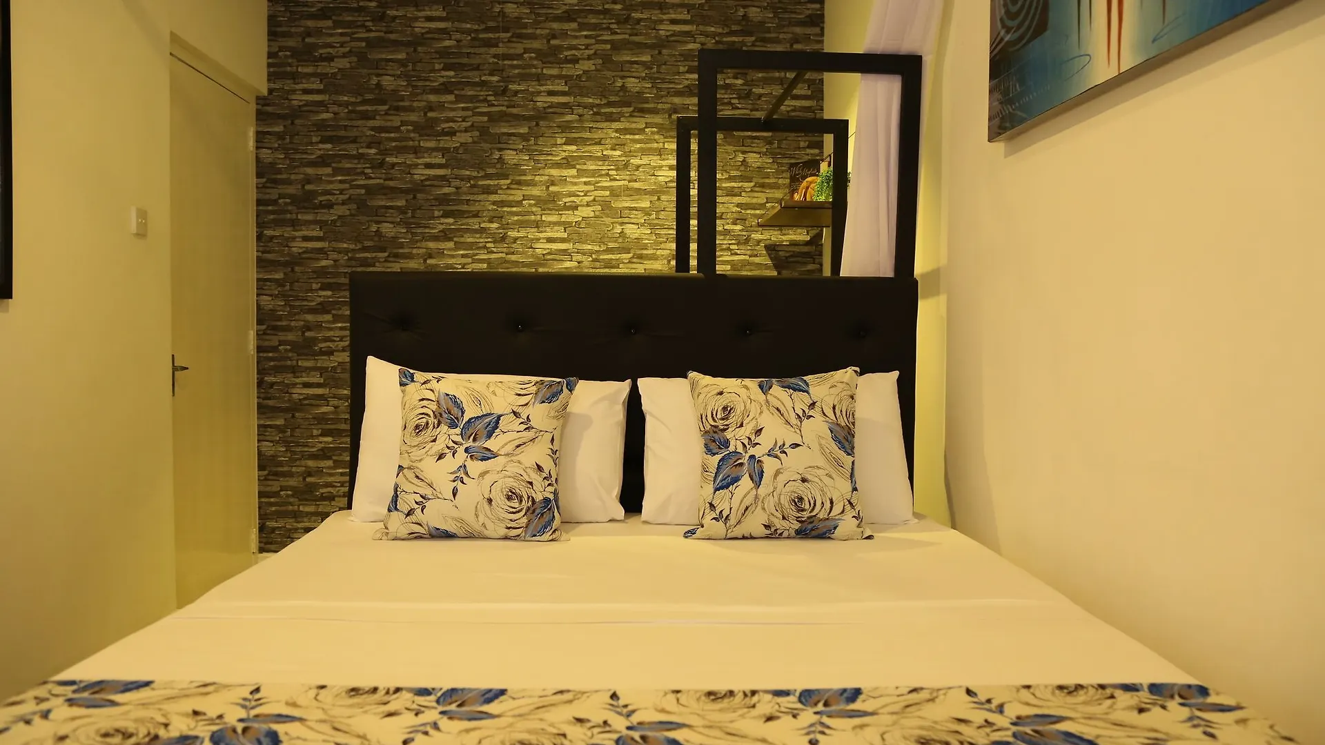 Mintaas Hotel location